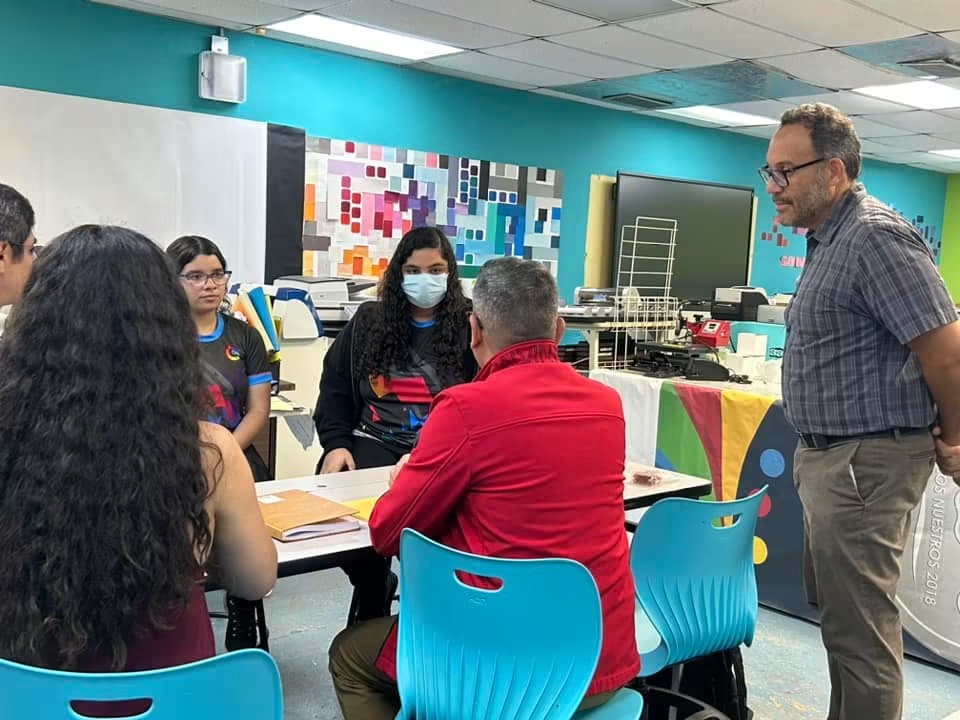 Guidance and academic experience in Graphic Arts