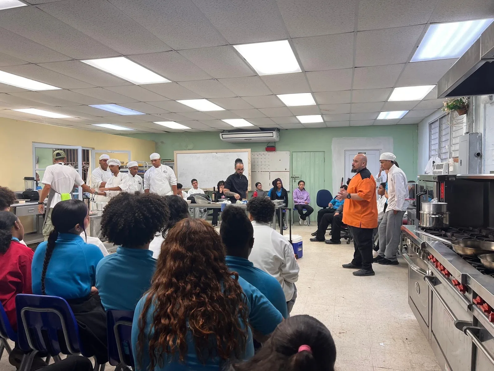 Taller interdisciplinario de cocina molecular