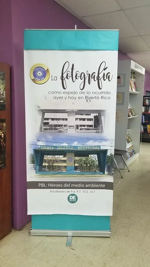 School exhibit about photography and Miguel Such history