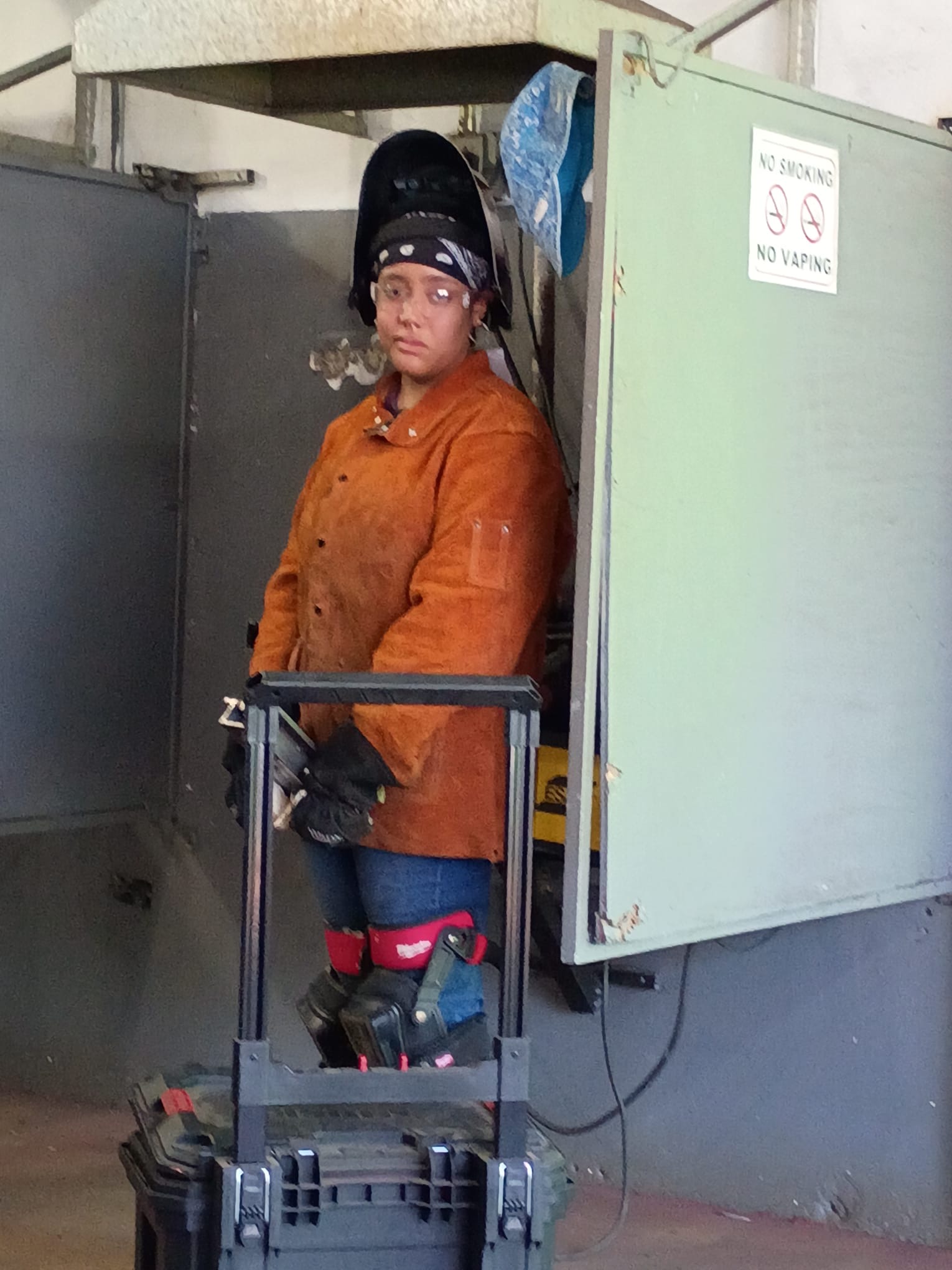 Preparation and safety at a welding station